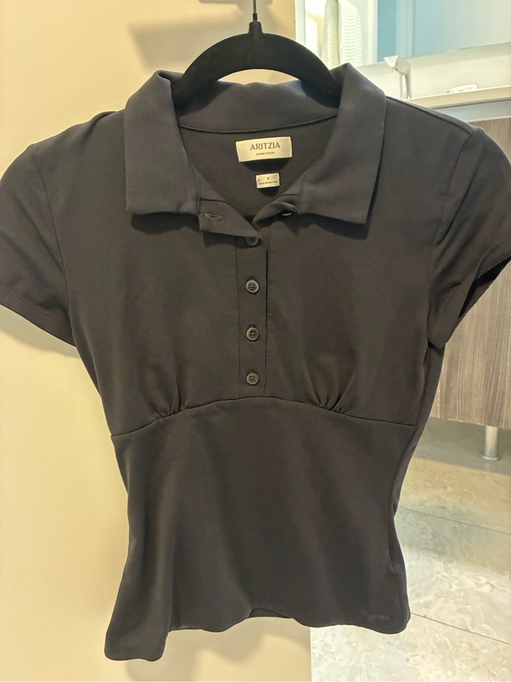 Aritzia Black Polo Short Sleeve Knit Top
